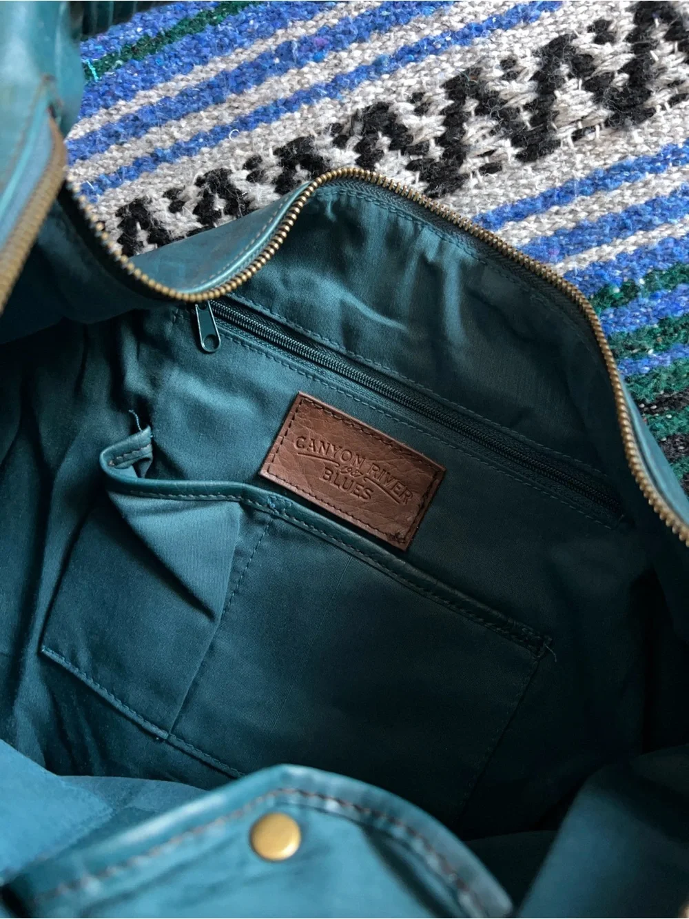 Vintage Y2K Canyon River Teal Faux Leather Hobo Shoulder Bag